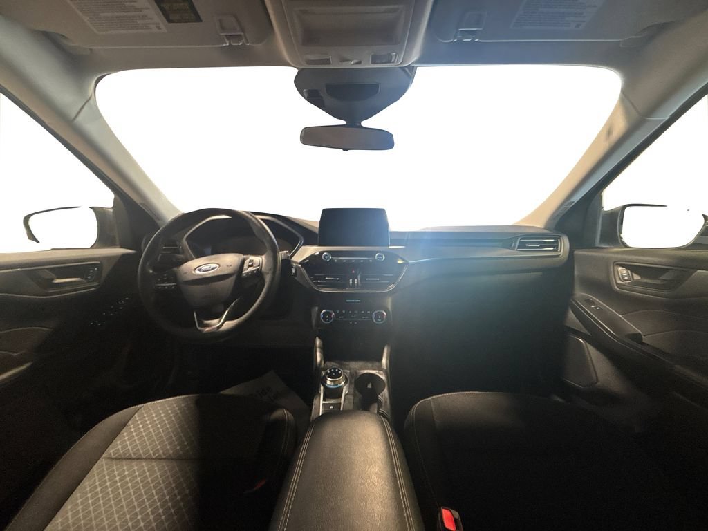 Certified 2025 Ford Escape Active AWD/4WD image 22