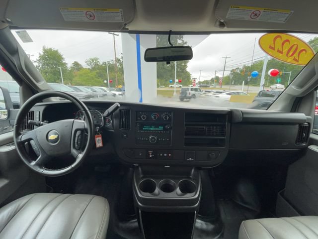 Used 2022 Chevrolet Express 2500 w/ Driver Convenience Package RWD image 16