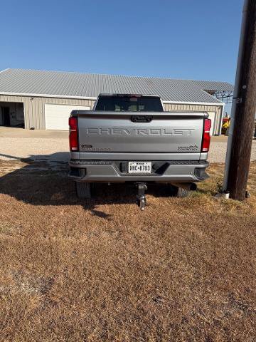 Used 2025 Chevrolet Silverado 3500 High Country w/ High Country Premium Package AWD/4WD image 3