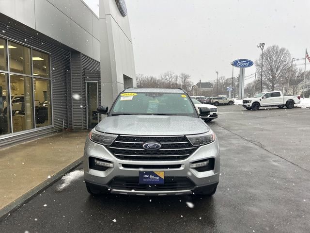 Certified 2023 Ford Explorer XLT w/ Equipment Group 202A image 7