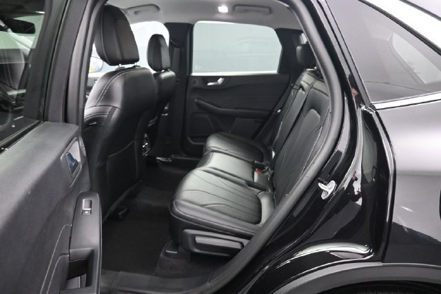 Certified 2026 Ford Escape SE w/ PHEV Premium Package FWD image 21