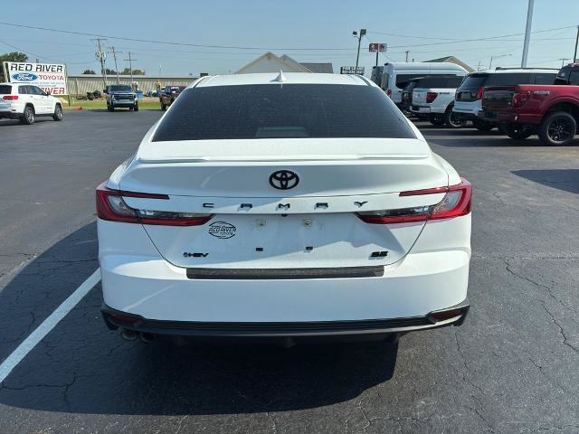 Used 2026 Toyota Camry SE w/ Convenience Package FWD image 6