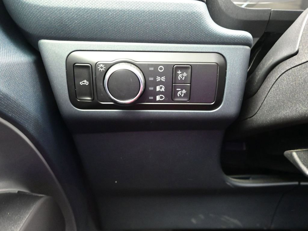 Certified 2024 Ford Maverick XL FWD image 17