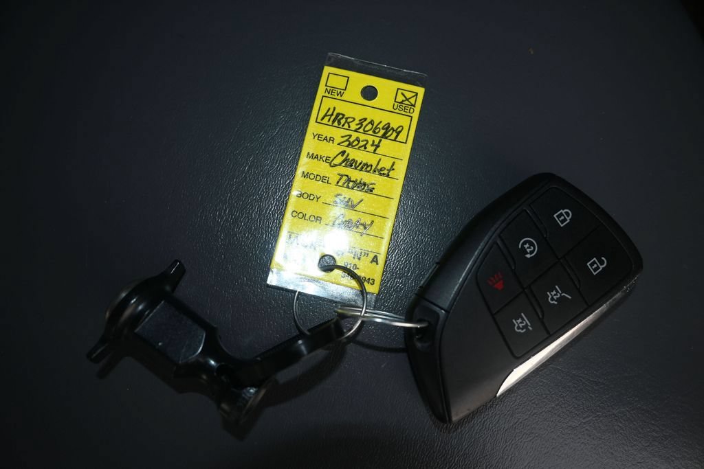 Used 2024 Chevrolet Tahoe LT RWD image 30