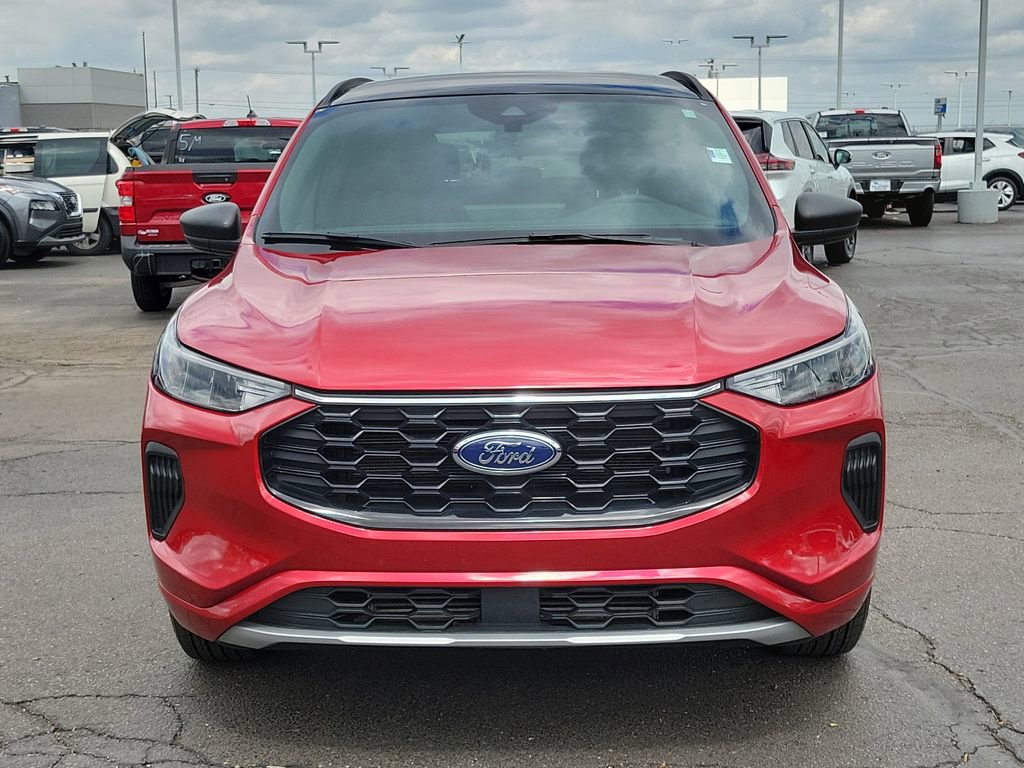 Certified 2023 Ford Escape ST-Line w/ Tech Pack #1 AWD/4WD image 8