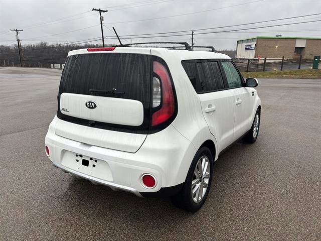 Used 2018 Kia Soul + image 4