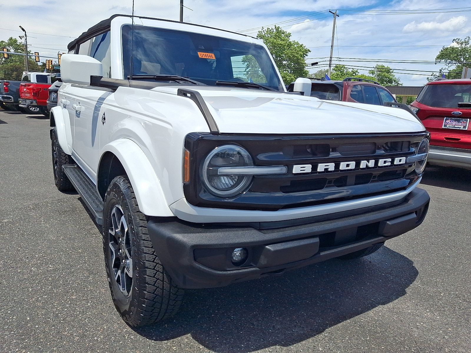 Certified 2022 Ford Bronco Outer Banks AWD/4WD image 2