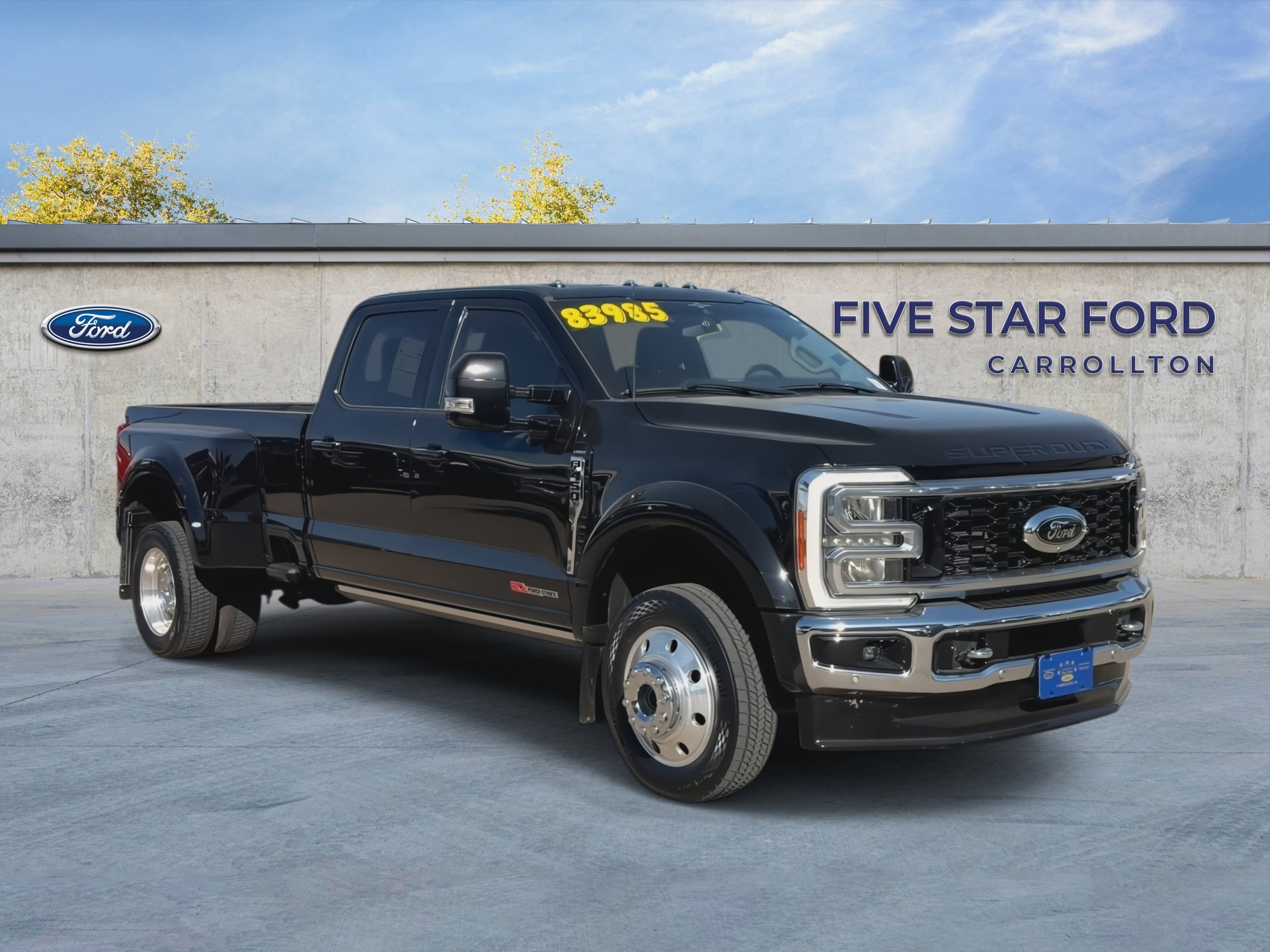 Certified 2023 Ford F450 Lariat w/ Lariat Ultimate Package AWD/4WD image 2