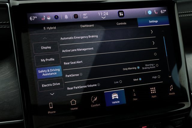 Used 2024 Jeep Grand Cherokee Limited 4xe image 34