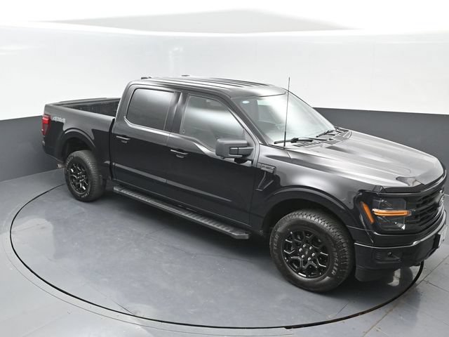 Certified 2024 Ford F150 XLT w/ XLT Black Appearance Package AWD/4WD image 19