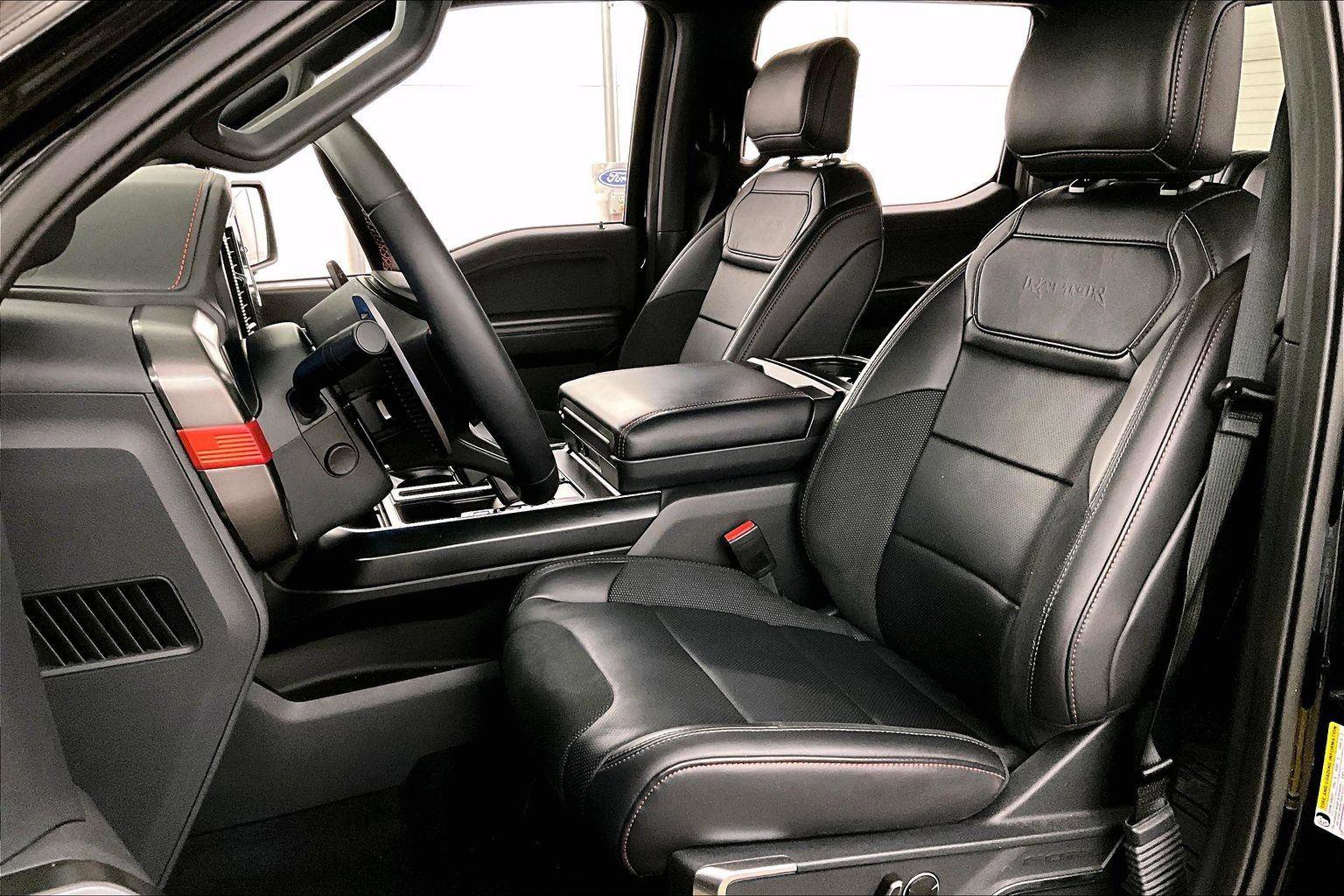 Certified 2025 Ford F150 Raptor image 24