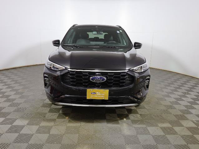Certified 2025 Ford Escape ST-Line Elite w/ Premium Technology Package AWD/4WD image 4