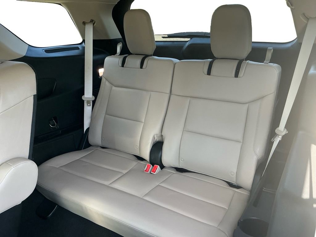 Certified 2020 Ford Explorer XLT w/ Equipment Group 202A RWD image 21