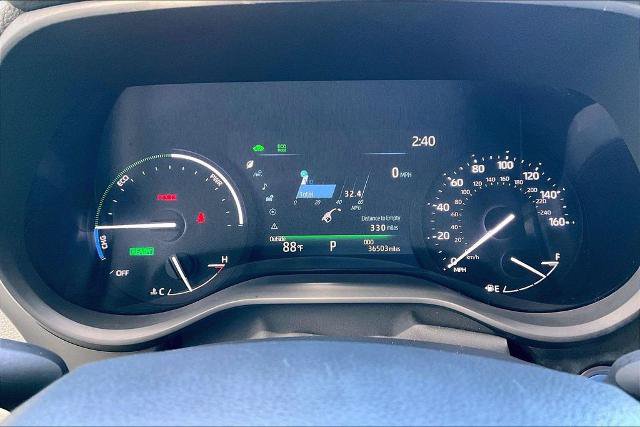 Used 2024 Toyota Sienna XSE FWD image 22