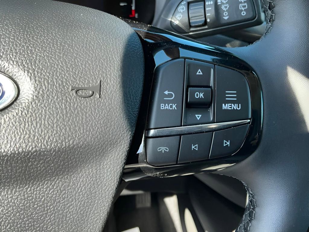 Certified 2026 Ford Escape Base image 33