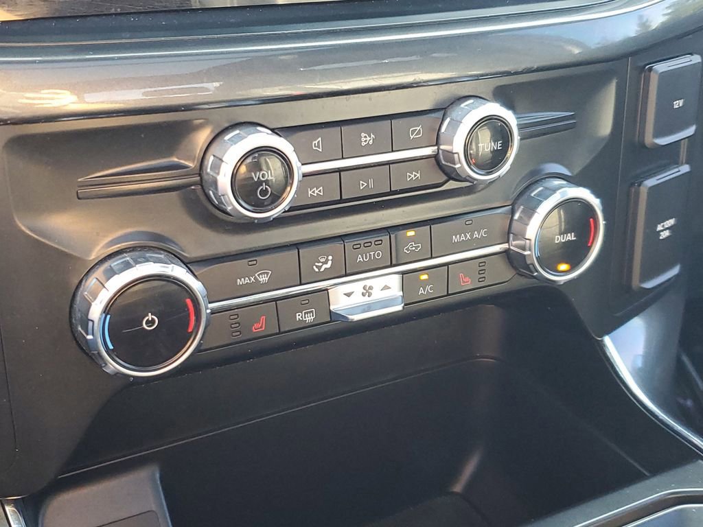 Certified 2022 Ford F150 XLT w/ Equipment Group 302A High image 19