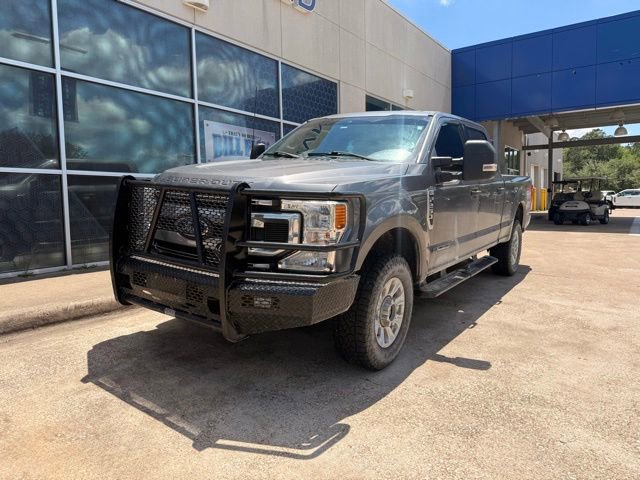 Certified 2022 Ford F250 XLT w/ XLT Value Package AWD/4WD image 2