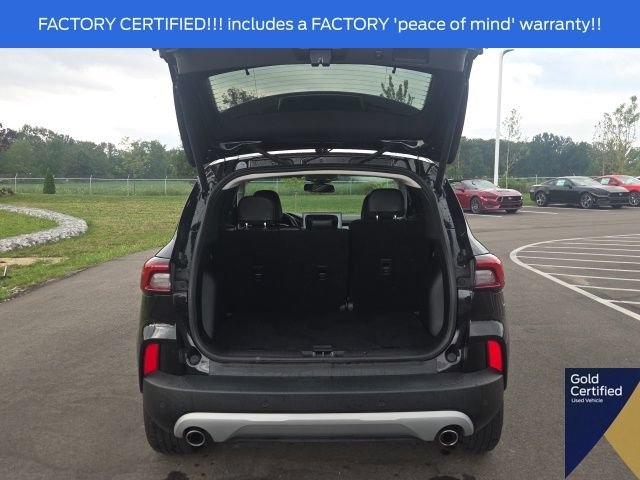 Certified 2025 Ford Escape Platinum AWD/4WD image 12