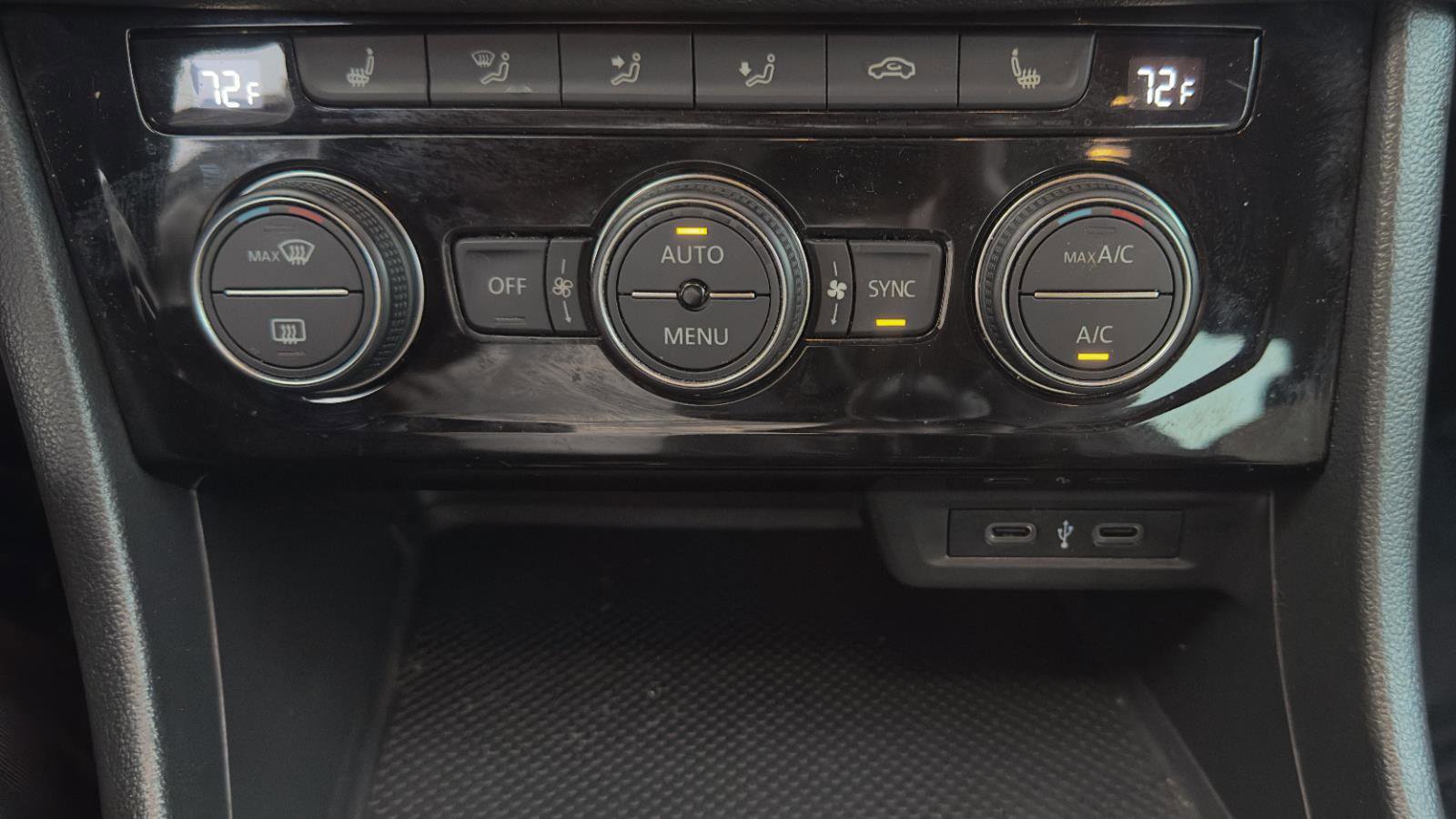 Used 2021 Volkswagen Jetta R-Line image 20