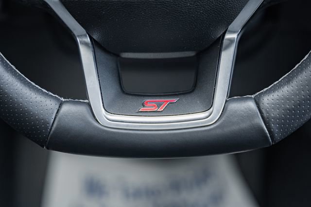 Certified 2024 Ford Explorer ST w/ Equipment Group 401A image 39