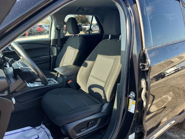 Certified 2023 Ford Explorer XLT AWD/4WD image 19