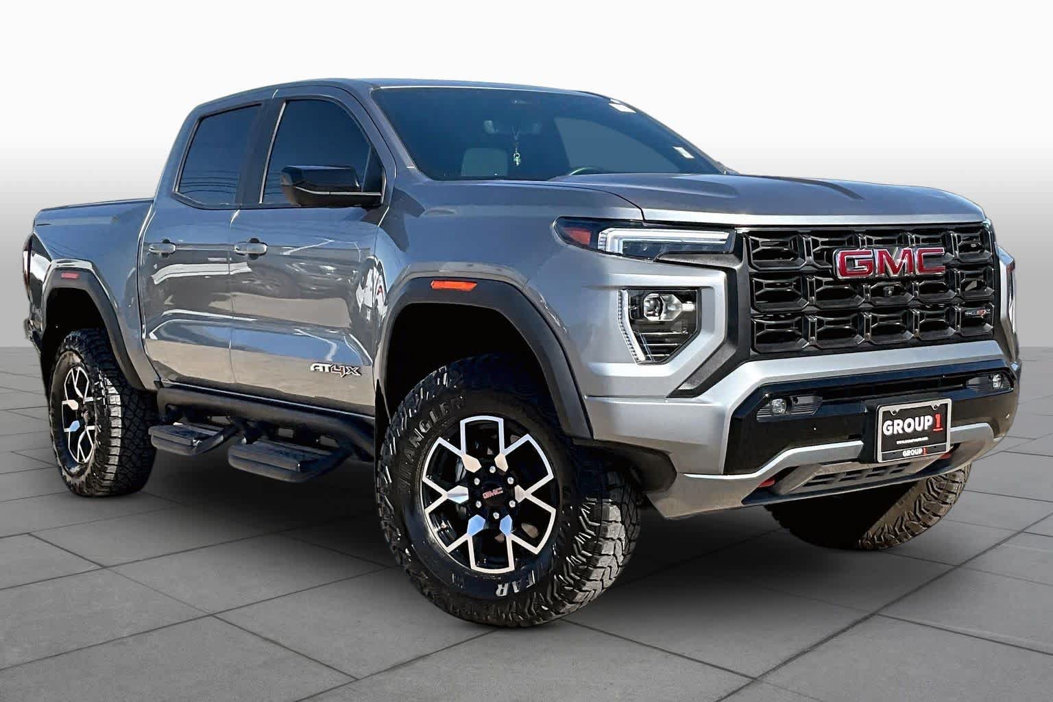 Used 2023 GMC Canyon AT4X AWD/4WD image 3