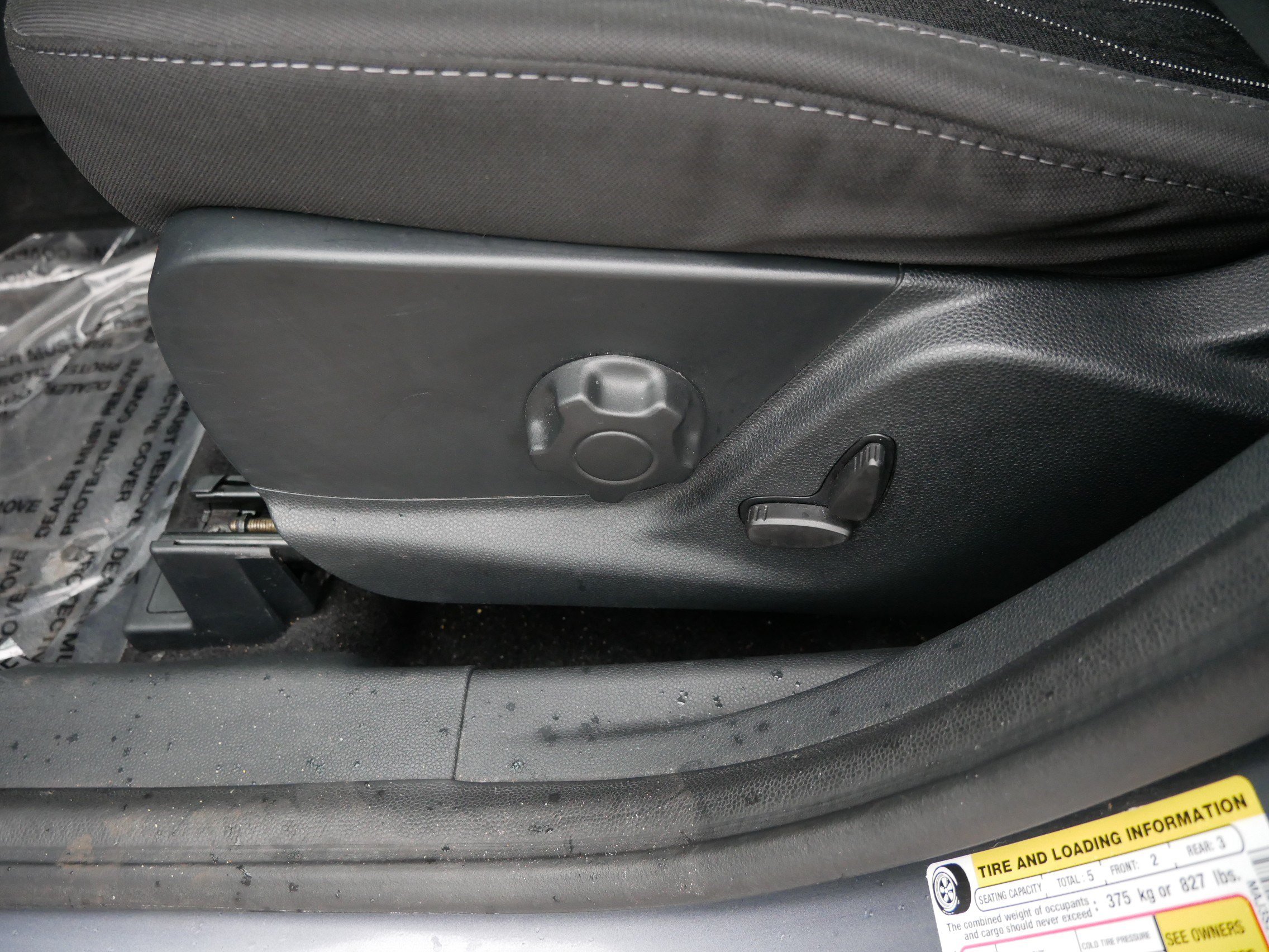 Certified 2019 Ford EcoSport SE w/ SE Convenience Package FWD image 19