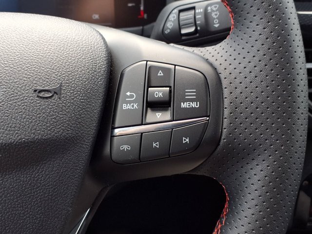 Certified 2025 Ford Escape ST-Line Select w/ Tech Pack #1 AWD/4WD image 19