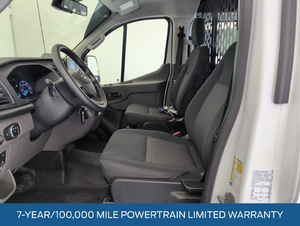 Certified 2025 Ford Transit 250 Low Roof w/ Exterior Upgrade Package RWD image 4