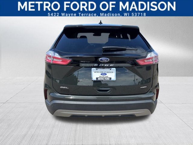 Certified 2024 Ford Edge SEL AWD/4WD image 4