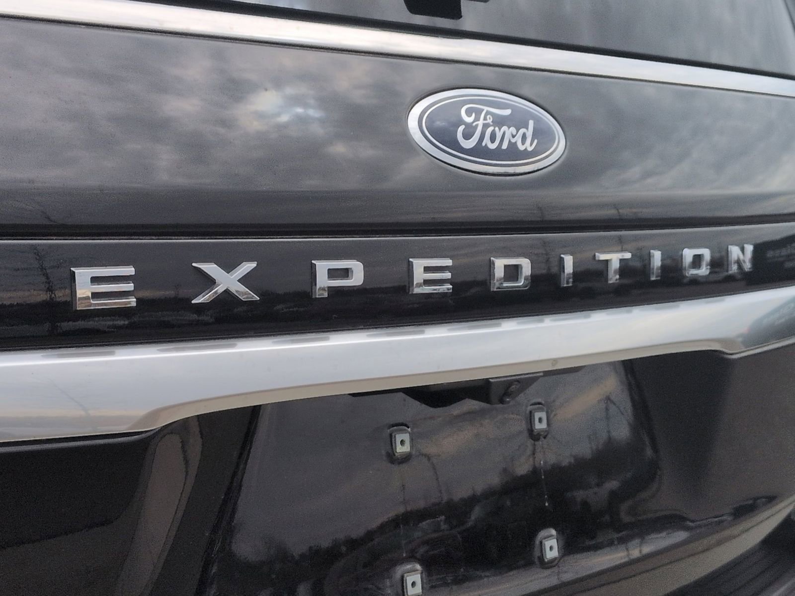 Certified 2022 Ford Expedition Max Platinum image 14