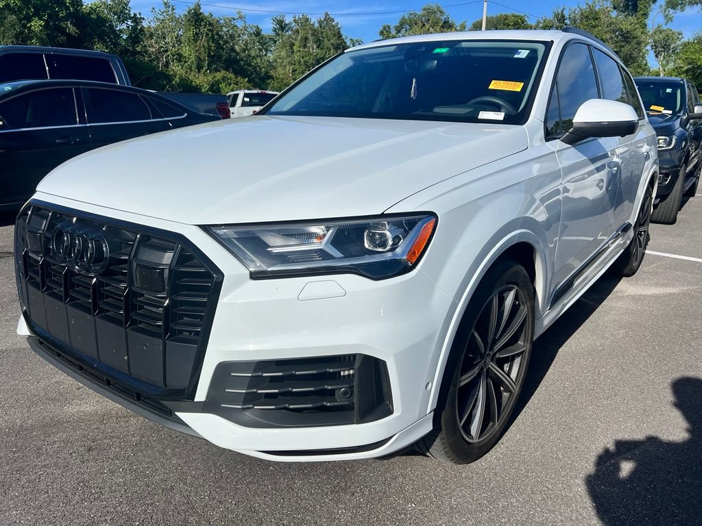 Used 2023 Audi Q7 3.0T Prestige w/ Prestige Package AWD/4WD image 2