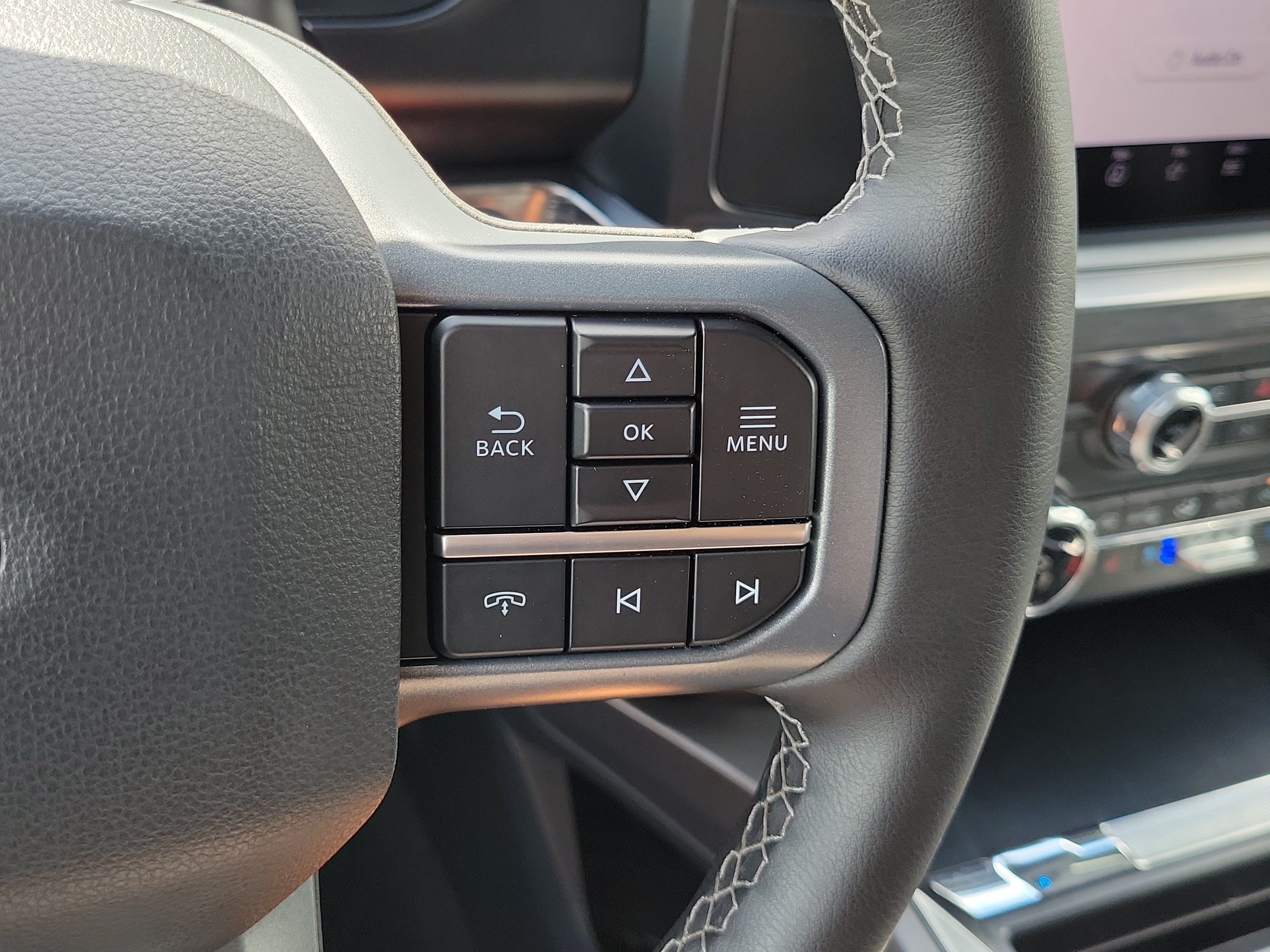 Certified 2025 Ford F250 Lariat w/ Chrome Package AWD/4WD image 23