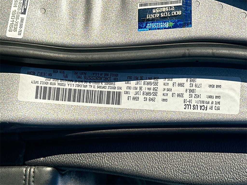 Used 2019 Dodge Durango SXT w/ 3rd Row Seating Group image 27