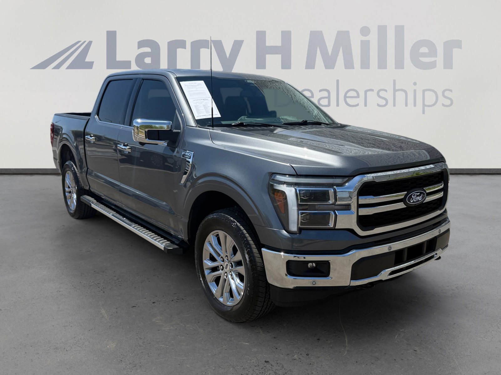 Certified 2025 Ford F150 Lariat w/ Equipment Group 501A Mid AWD/4WD image 7