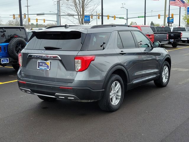 Certified 2024 Ford Explorer XLT w/ Equipment Group 202A image 4