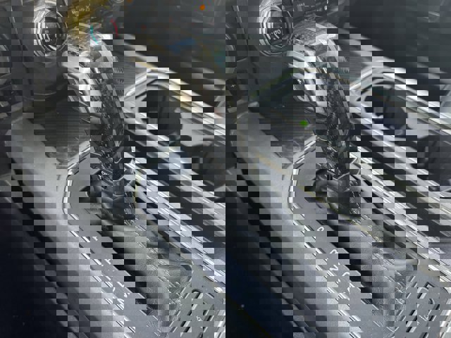 Certified 2018 Ford F150 Raptor w/ Equipment Group 802A Luxury image 15