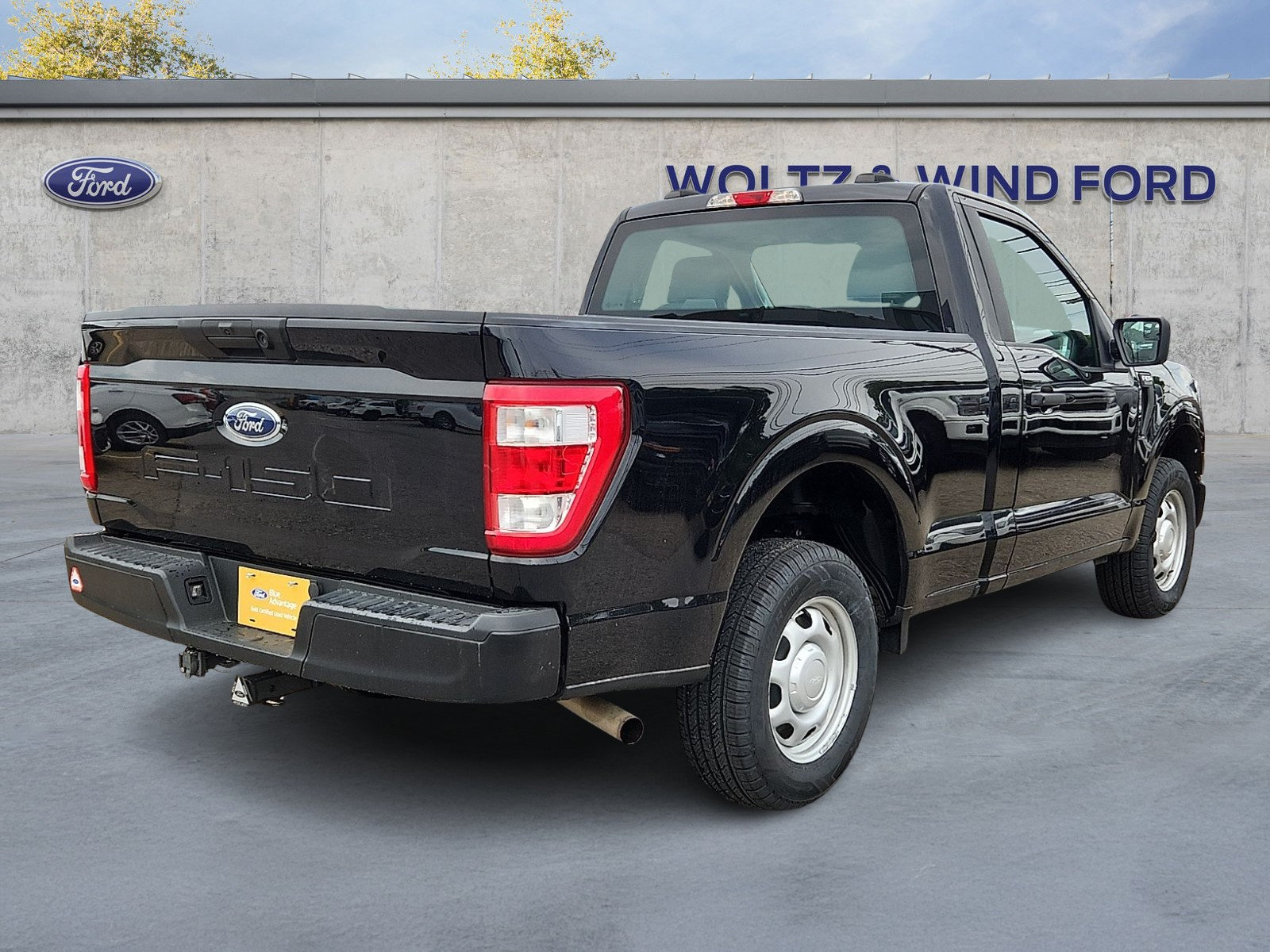 Certified 2022 Ford F150 XL RWD image 6