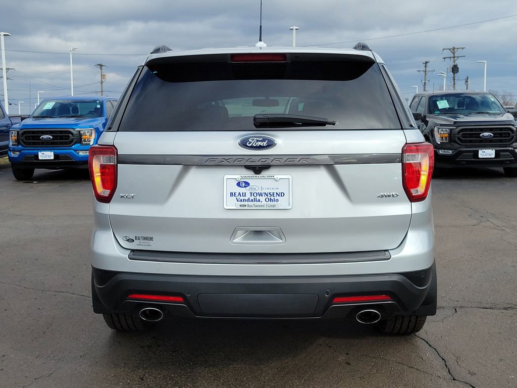 Certified 2021 Ford F150 XLT w/ Equipment Group 302A High image 4