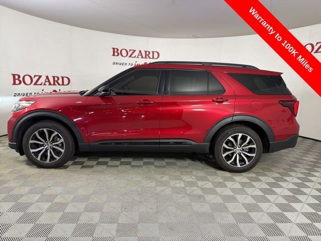 Certified 2025 Ford Explorer ST-Line RWD image 4