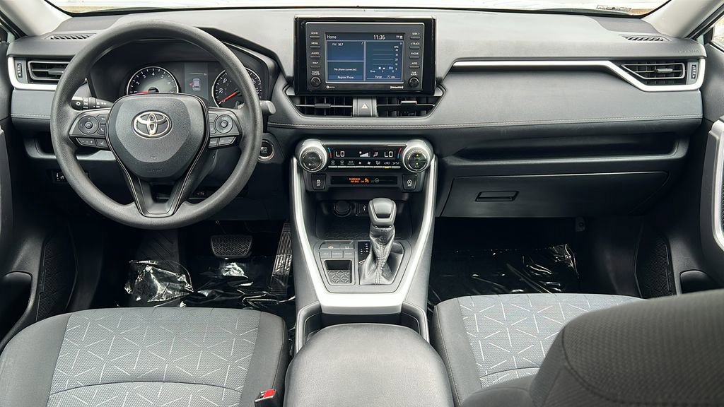 Used 2020 Toyota RAV4 XLE w/ All Weather Liner Package FWD image 11