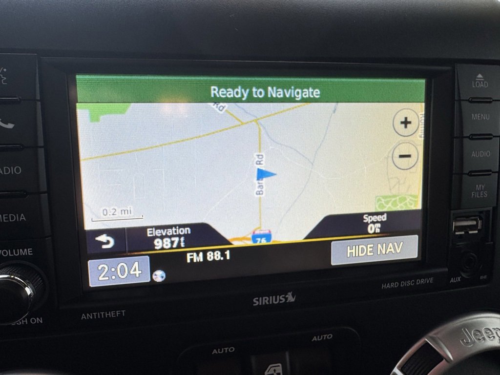 Used 2017 Jeep Wrangler Unlimited Sahara w/ Connectivity Group image 30