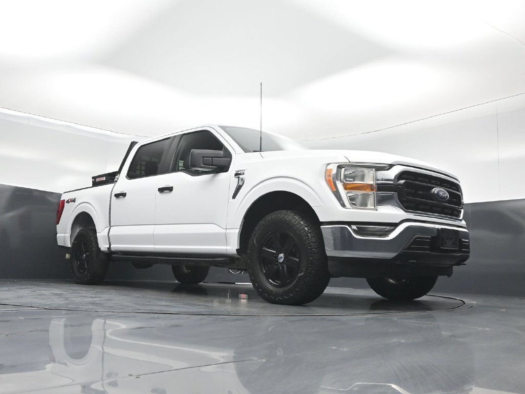 Certified 2022 Ford F150 XLT w/ Trailer Tow Package AWD/4WD image 38