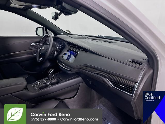 Used 2023 Cadillac XT4 Sport image 33