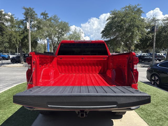 Used 2025 Chevrolet Silverado 1500 Custom Trail Boss AWD/4WD image 5