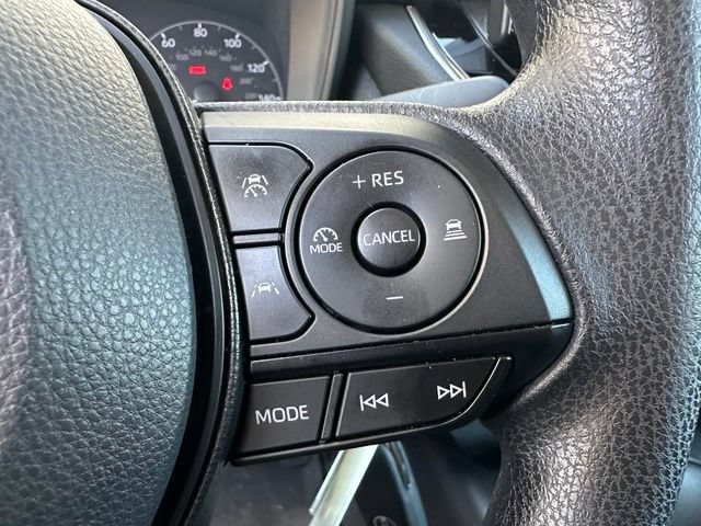 Used 2025 Toyota Corolla LE FWD image 22