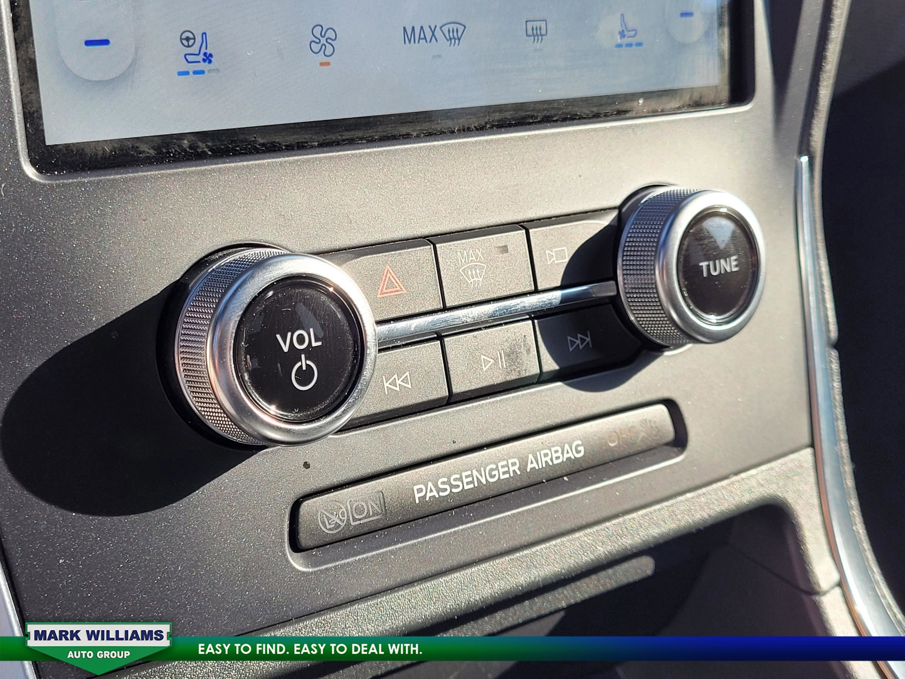 Certified 2024 Ford Edge ST w/ Equipment Group 401A image 27