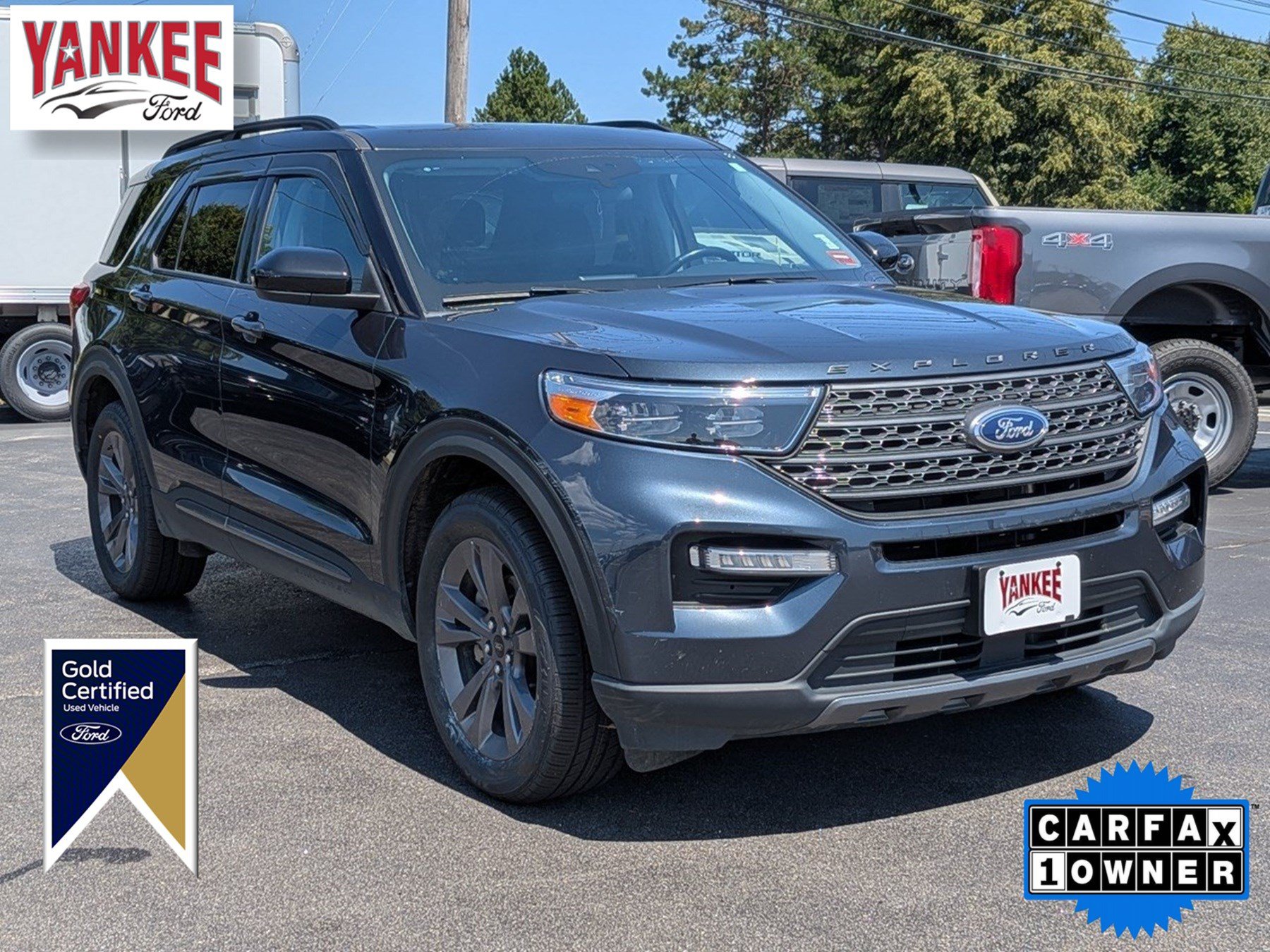 Certified 2023 Ford Explorer XLT w/ Equipment Group 202A AWD/4WD image 1