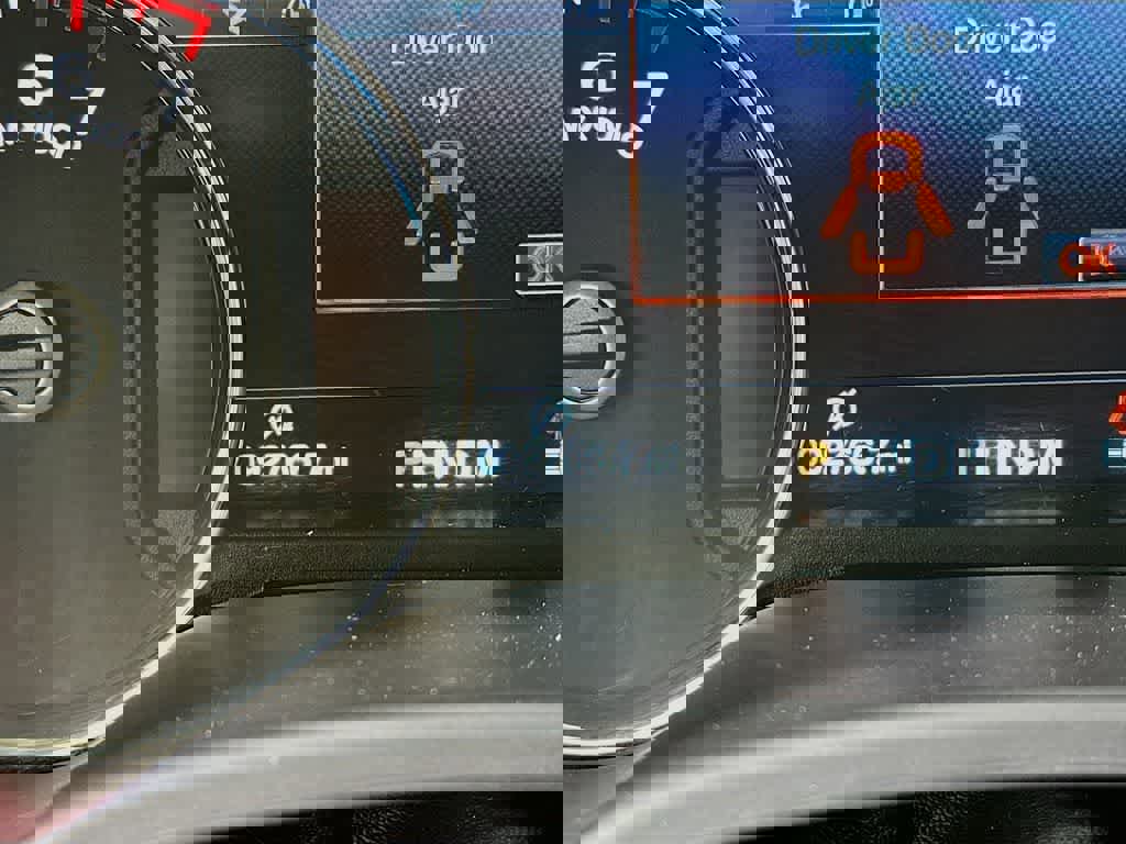 Certified 2019 Ford F150 Lariat image 23