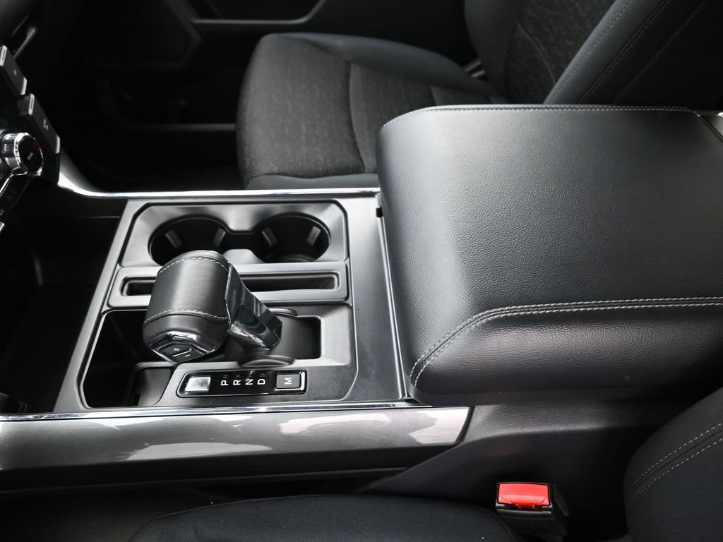 Certified 2022 Ford F150 XLT w/ Equipment Group 302A High image 20